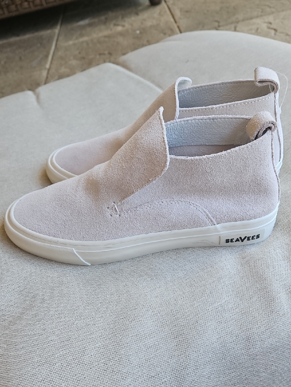 Sz 8- SeaVees Huntington Middie Suede Slip-on Chukka Sneakers, Oyster Light Grey